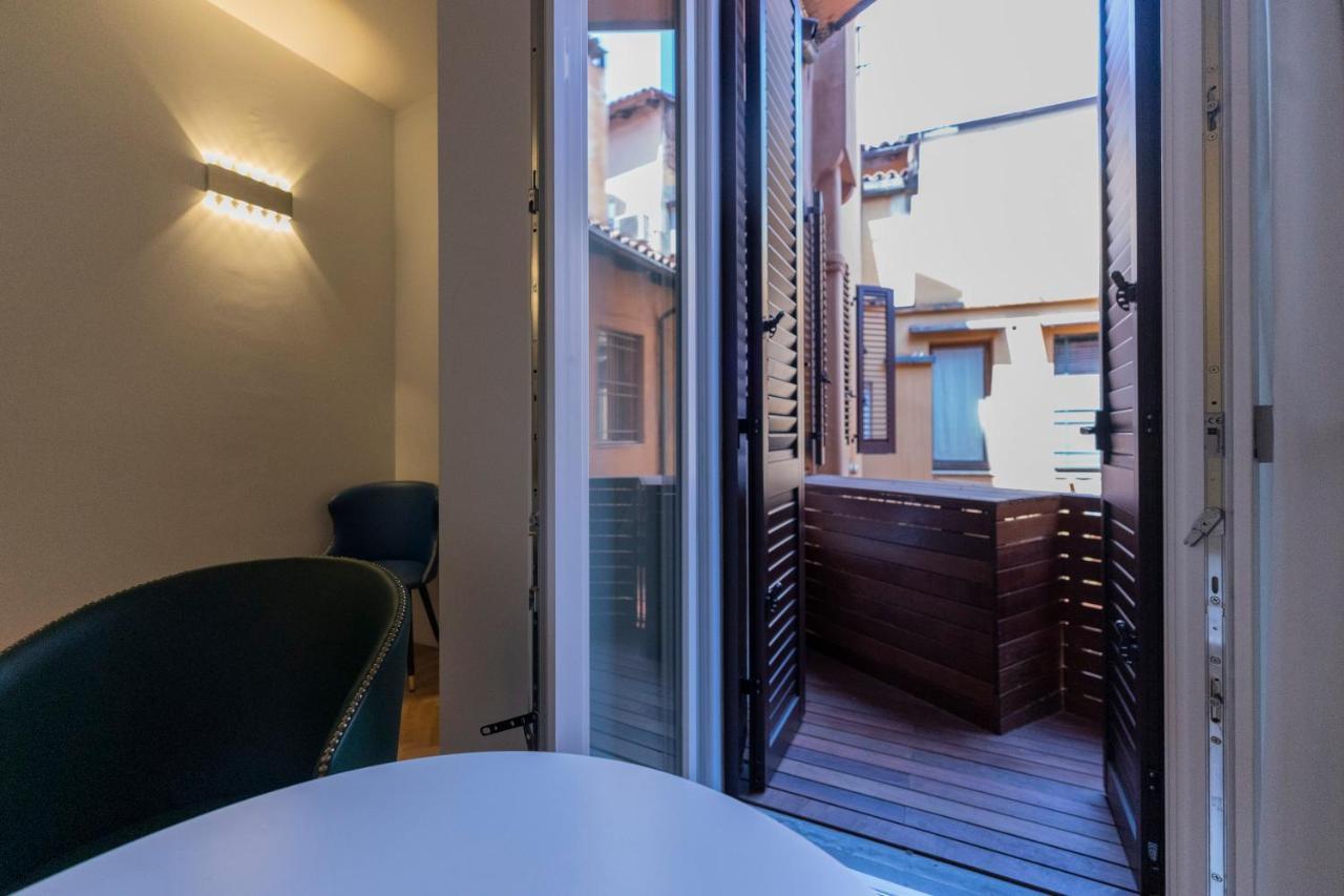 Aldrovandi Luxury Suites And Apartment Bologna Exterior foto
