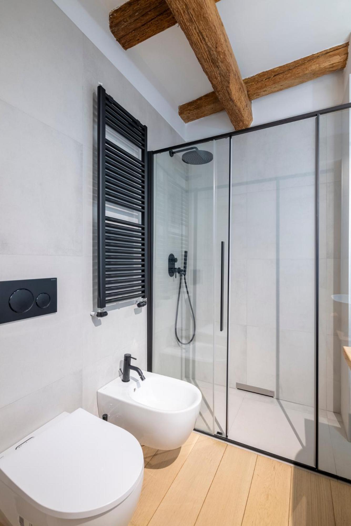 Aldrovandi Luxury Suites And Apartment Bologna Exterior foto